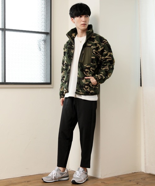 TopIsm(トップイズム)の「シープボアフリース スタンドネックブルゾン(ブルゾン・メンズ・アイボリー/ブラック/カモフラージュ/ベージュ・LL/L/M)」の15枚目の写真