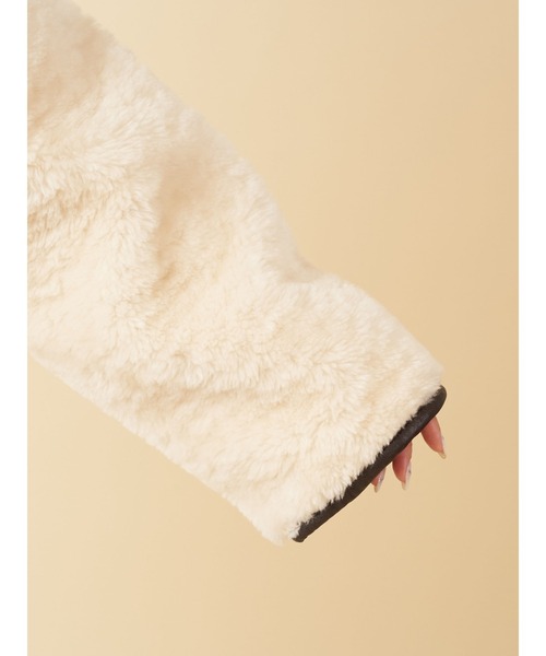 ROYAL PARTY(ロイヤルパーティー)の「リバーシブルボアコート(ムートンコート・レディース・ベージュ/ブラウン・FREE)」の18枚目の写真