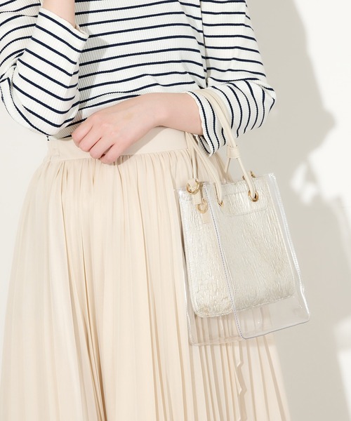 natural couture(ナチュラルクチュール)の「PVC*合皮2個セットトートバッグ(トートバッグ・レディース・アイボリー/ブラウン/ミント・FREE)」の15枚目の写真