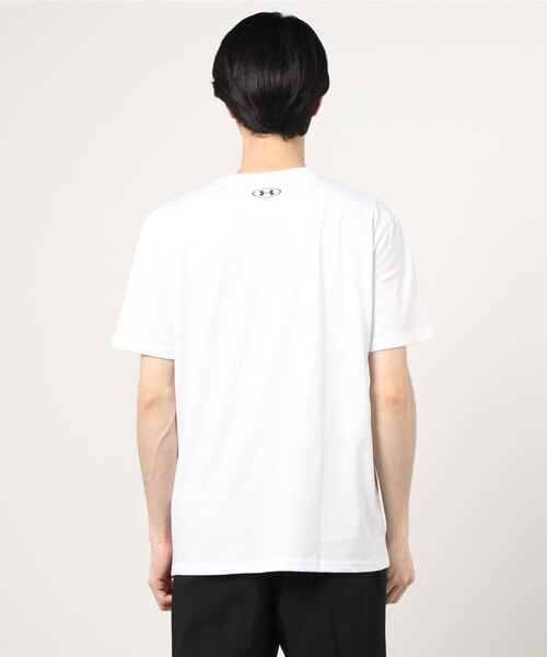 UNDER ARMOUR（アンダーアーマー）の「UA[ABC] カモ ビッグロゴ ショートスリーブ（トレーニング/MEN）（Tシャツ/カットソー・メンズ・ホワイト/ネイビー/ブラック・XXL/MD/3XL/XL/LG/SM）」の6枚目の写真