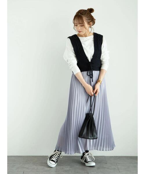 earth music&ecology（アースミュージックアンドエコロジー）の「2wayケーブルラインベスト ＊（ベスト・レディース・ブラック/ベージュ/オフホワイト・FREE）」の17枚目の写真