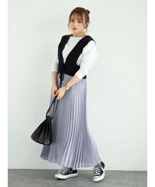 earth music&ecology（アースミュージックアンドエコロジー）の「2wayケーブルラインベスト ＊（ベスト・レディース・ブラック/ベージュ/オフホワイト・FREE）」の16枚目の写真