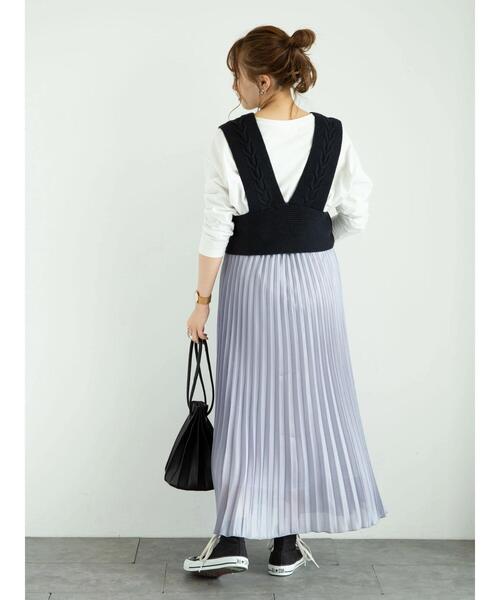 earth music&ecology（アースミュージックアンドエコロジー）の「2wayケーブルラインベスト ＊（ベスト・レディース・ブラック/ベージュ/オフホワイト・FREE）」の15枚目の写真