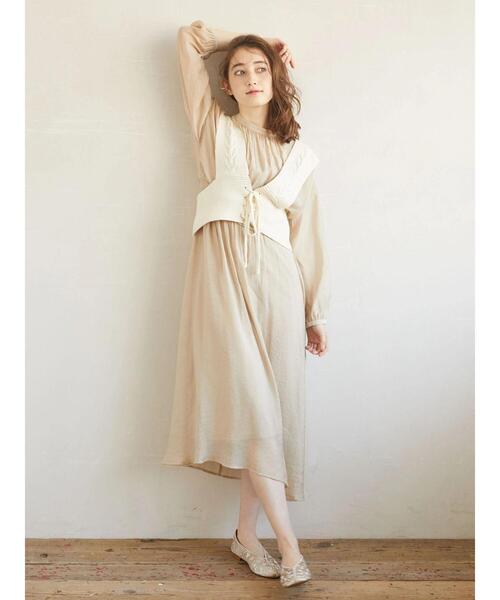 earth music&ecology（アースミュージックアンドエコロジー）の「2wayケーブルラインベスト ＊（ベスト・レディース・ブラック/ベージュ/オフホワイト・FREE）」の14枚目の写真