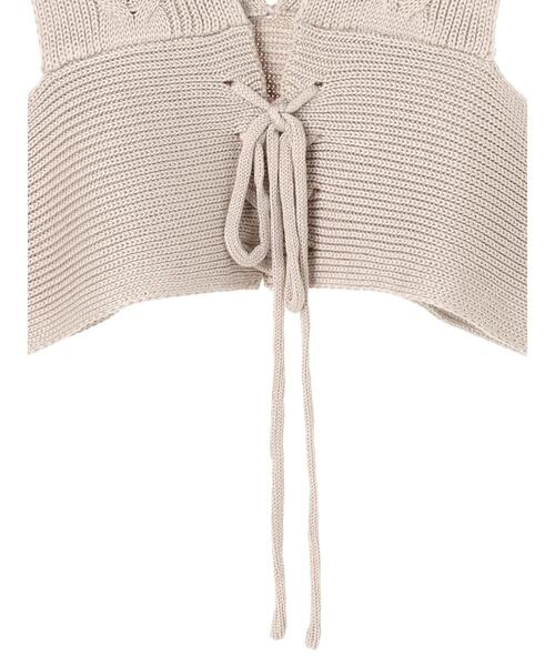 earth music&ecology（アースミュージックアンドエコロジー）の「2wayケーブルラインベスト ＊（ベスト・レディース・ブラック/ベージュ/オフホワイト・FREE）」の8枚目の写真