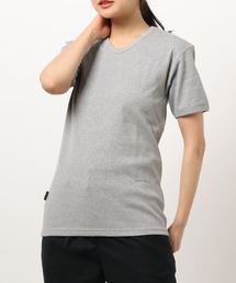 AVIREX（アヴィレックス）の「AVIREX/アヴィレックス/【DAILY】デイリー 半袖 Vネック Tシャツ/ S/S V-NECK T-SHIRT/AVIREX/アヴィレックス（Tシャツ/カットソー・メンズ）」