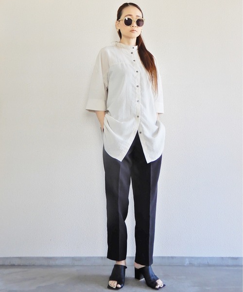 y/m by Yukie（イムバイユキエ）の「バックフリルシャツチュニック（シャツ/ブラウス・レディース・チャコールグレー/オフホワイト・FREE）」の21枚目の写真