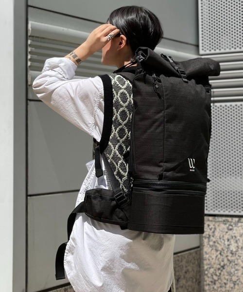 GARDEN TOKYO（ガーデントウキョウ）の「Wayks/ウェイクス/Cube Compact 5L/キューブコンパクト 5L（ショルダーバッグ・メンズ・ブラック/サンドベージュ・FREE）」の20枚目の写真