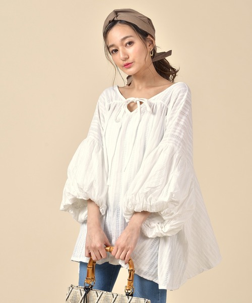 ROYAL PARTY(ロイヤルパーティー)の「【ZOZO限定】ボリュームスリーブチュニック(シャツ/ブラウス・レディース・ホワイト/ブラック・FREE)」の12枚目の写真