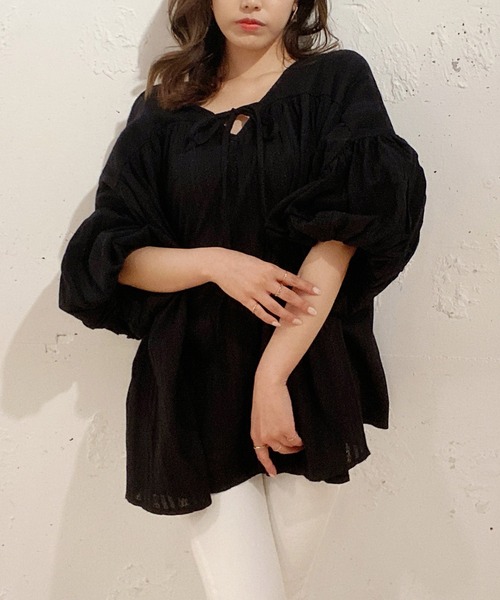ROYAL PARTY(ロイヤルパーティー)の「【ZOZO限定】ボリュームスリーブチュニック(シャツ/ブラウス・レディース・ホワイト/ブラック・FREE)」の18枚目の写真
