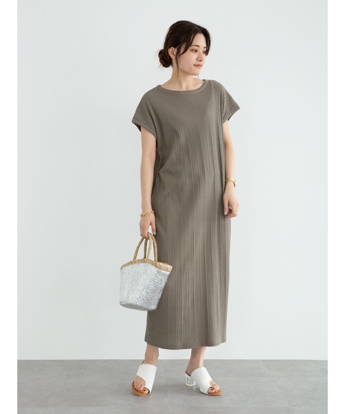 Green　Parks（グリーンパークス）の「ランダムリブワンピース＊（ワンピース・レディース・ブラック/ブラウン/カーキ/ライトベージュ・FREE）」の7枚目の写真