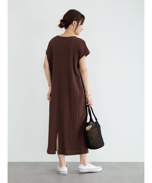 Green　Parks（グリーンパークス）の「ランダムリブワンピース＊（ワンピース・レディース・ブラック/ブラウン/カーキ/ライトベージュ・FREE）」の8枚目の写真