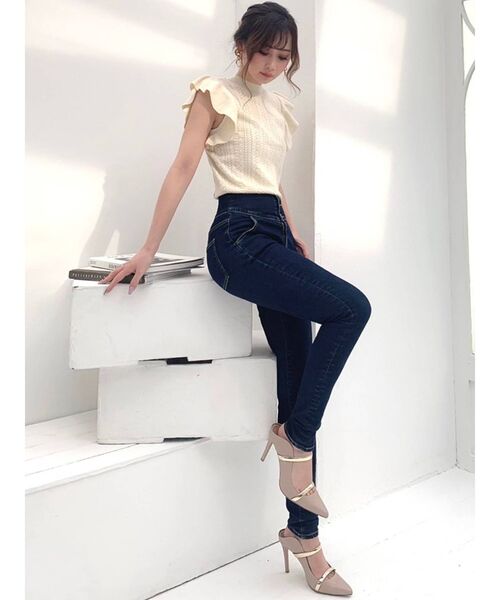 RESEXXY（リゼクシー）の「バックデザインレースニットトップス（ニット/セーター・レディース・ブラック/ベージュ/アイボリー・FREE）」の6枚目の写真