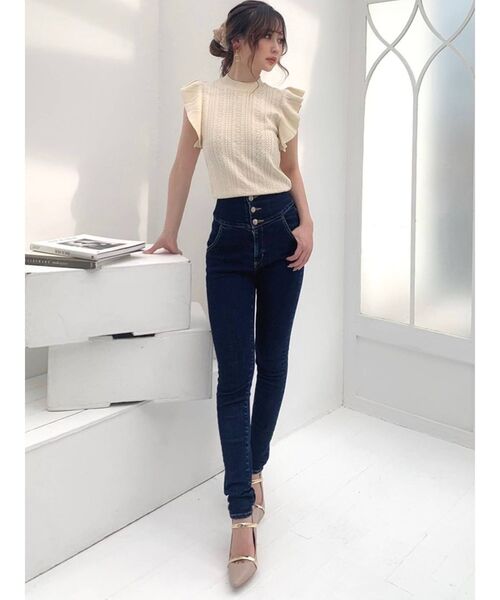 RESEXXY（リゼクシー）の「バックデザインレースニットトップス（ニット/セーター・レディース・ブラック/ベージュ/アイボリー・FREE）」の10枚目の写真