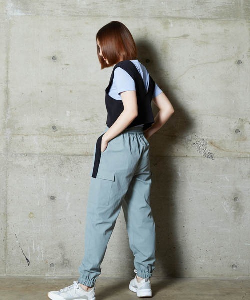 lautreamont BLEUBLANC（ロートレアモンブルーブラン）の「Vネックサイドリボンニットベスト（ニット/セーター・レディース・ブラック/ピンク/グリーン・9号）」の9枚目の写真