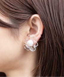 クリアフラワーピアス
