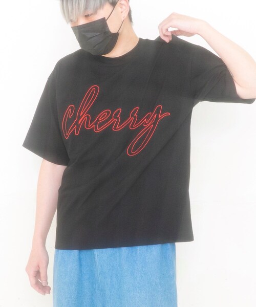 KOL ME BABY（コルミーベイビー）の「◆【ユニセックス】カスタマーコラボ cherry刺しゅうBIG-T（Tシャツ/カットソー・レディース・ブラック/ライトグリーン/オフホワイト・00）」の15枚目の写真