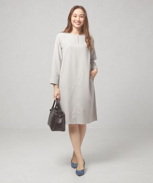 THE STATION STORE(ザ ステーション ストア)の「<closet story(クローゼットストーリー)> ツイル キーネック ワンピース -ウォッシャブル-(ワンピース・レディース・ライトグレー/ネイビー/ピンク・FREE)」の2枚目の写真