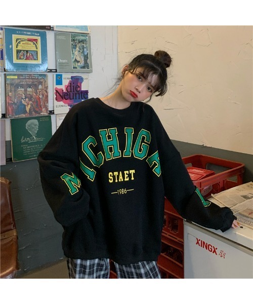 DEVICE（デバイス）の「ボリュームスリーブ ビッグシルエット レター プリント スウェット トレーナー（スウェット・レディース・ブラック/ブルー・FREE）」の21枚目の写真