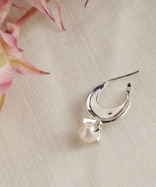 e.m.（イーエム）の「Pull top Pearl Pierce（ピアス（片耳用）・レディース・シルバー・FREE）」の14枚目の写真