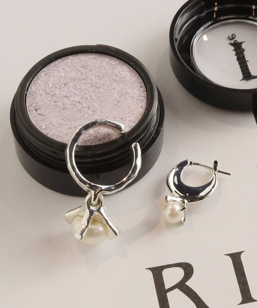 e.m.（イーエム）の「Pull top Pearl Pierce（ピアス（片耳用）・レディース・シルバー・FREE）」の12枚目の写真