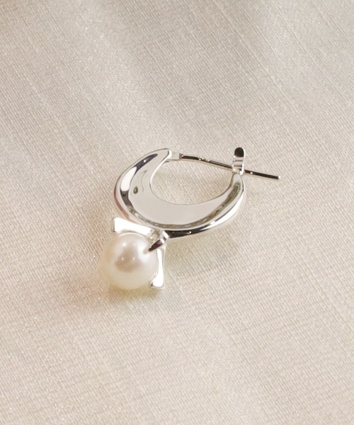 e.m.（イーエム）の「Pull top Pearl Pierce（ピアス（片耳用）・レディース・シルバー・FREE）」の8枚目の写真