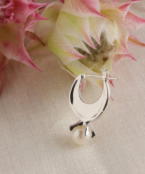 e.m.（イーエム）の「Pull top Pearl Pierce（ピアス（片耳用）・レディース・シルバー・FREE）」の10枚目の写真