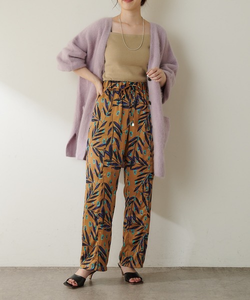 SHENERY(シーナリー)の「柄イージーパンツ(その他パンツ・レディース・アイボリー/キャメル・FREE)」の3枚目の写真