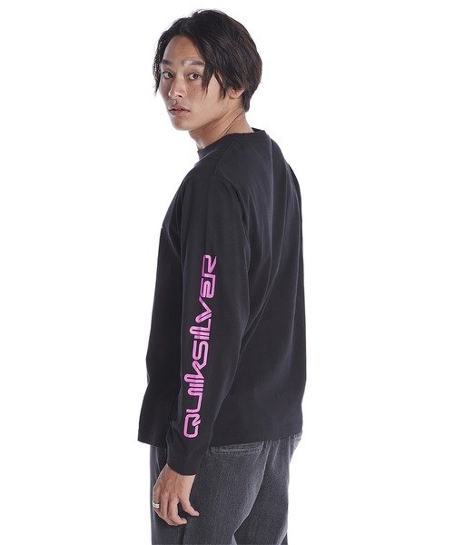 Quiksilver（クイックシルバー）の「MW OMNI LT/クイックシルバー袖プリント長袖ロンT（Tシャツ/カットソー・メンズ・ピンク/ブラック/ブルー/ホワイト/ブラック系その他・LARGE/X-LARGE/MEDIUM/SMALL）」の8枚目の写真