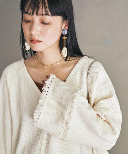 coen(コーエン)の「【WEB限定】ボヘミアンをほんのり醸し出す。2WAYフリンジプルオーバー(その他トップス・レディース・オフホワイト/ブラウン・FREE)」の3枚目の写真