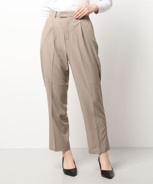 Te chichi TERRASSE（テチチテラス）の「センタープレスパンツ（その他パンツ・レディース・ネイビー/ピンク/ベージュ・ﾌﾘ-）」の2枚目の写真