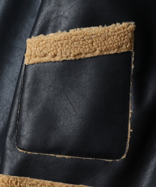 FREAK'S STORE（フリークスストア）の「WEB限定 フェイクレザー ボンディングボア B-3ブルゾン/フェイクムートン/ビッグシルエット（ブルゾン・メンズ・ブラック/ブラウン・SMALL/LARGE/MEDIUM）」の6枚目の写真