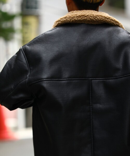 FREAK'S STORE（フリークスストア）の「WEB限定 フェイクレザー ボンディングボア B-3ブルゾン/フェイクムートン/ビッグシルエット（ブルゾン・メンズ・ブラック/ブラウン・SMALL/LARGE/MEDIUM）」の21枚目の写真