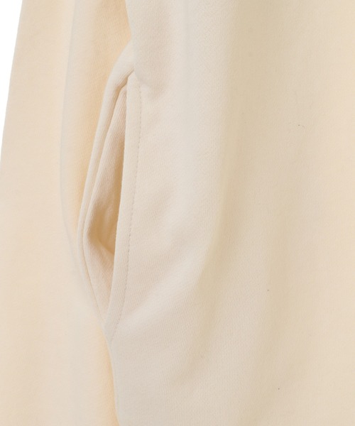 Candy Stripper（キャンディストリッパー）の「AMAZING PANIC SWEAT HOODIE（パーカー・レディース・ブラック/パープル/アイボリー・2）」の10枚目の写真