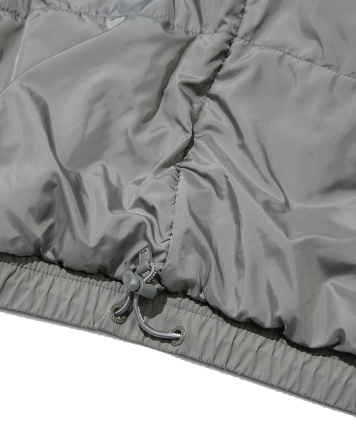 COVERNAT（カバーナット）の「【COVERNAT】PADDED TRACK JACKET / カバーナット パデッド ナイロン トラック ジャケット（ナイロンジャケット・メンズ・アイボリー/ブラック/グレー・SMALL/X-LARGE/LARGE/MEDIUM）」の13枚目の写真