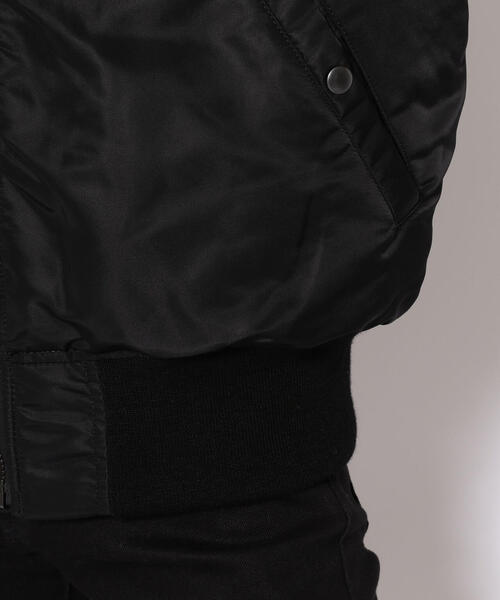 AVIREX（アヴィレックス）の「MA-1 BLACK / ブラック / AVIREX