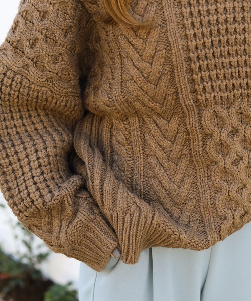 Bab（バブ）の「パッチワークボリューム　ニット（ニット/セーター・レディース・ダークグリーン/ブラウン/アイボリー・FREE）」の6枚目の写真