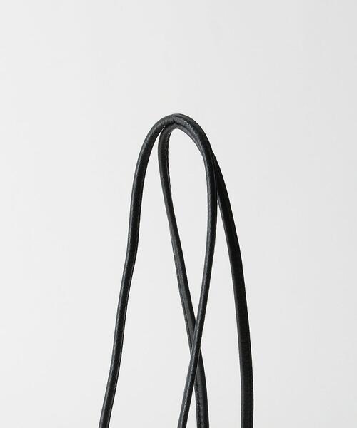 green label relaxing（グリーンレーベルリラクシング）の「＜A.la Malva(ア・ラ・マルヴァ)＞ ボア 巾着 ショルダー 2WAY バッグ（ショルダーバッグ・レディース・ブラック/オフホワイト・FREE）」の7枚目の写真