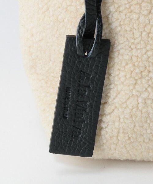 green label relaxing（グリーンレーベルリラクシング）の「＜A.la Malva(ア・ラ・マルヴァ)＞ ボア 巾着 ショルダー 2WAY バッグ（ショルダーバッグ・レディース・ブラック/オフホワイト・FREE）」の8枚目の写真