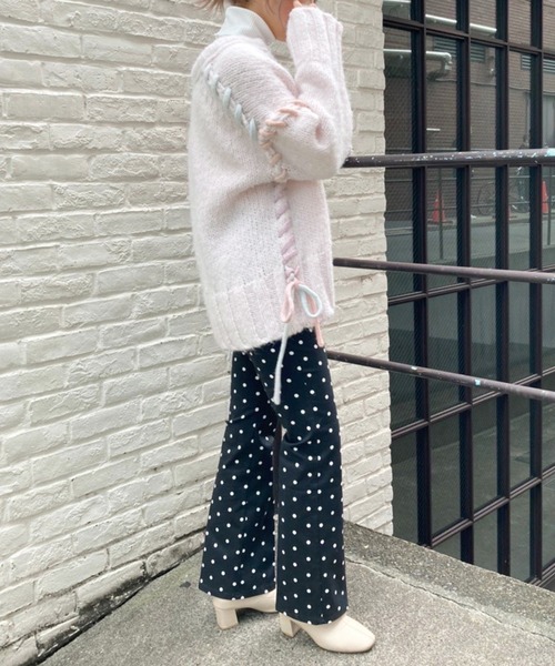 one after another NICE CLAUP（ワンアフターアナザーナイスクラップ）の「スペースダイの編み上げがアクセント！前後２Wayニットカーディガン（ニット/セーター・レディース・アイボリー/ブラック/ブルーグレー/ライトピンク・FREE）」の18枚目の写真
