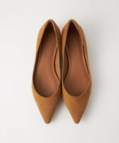 green label relaxing（グリーンレーベルリラクシング）の「ポインテッド フラットシューズ(1.5cmヒール) -撥水-（パンプス・レディース・ブラック/イエロー/ブラウン/ベージュ・25cm/25.5cm/22cm/22.5cm/23cm/23.5cm/24cm/24.5cm）」の8枚目の写真