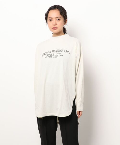 Samansa Mos2 blue(サマンサモスモスブルー)の「柄アソートロンT(Tシャツ/カットソー・レディース・キナリ/オフホワイト/チャコール・フリ-)」の3枚目の写真