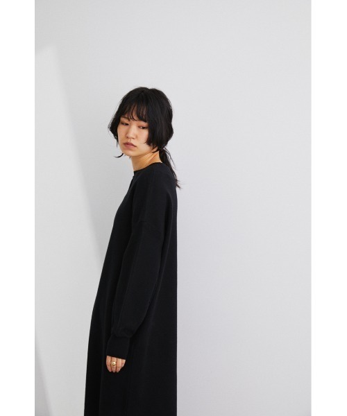 STYLEMIXER(スタイルミキサー)の「ウォッシャブルセンターシームニットワンピース(ワンピース・レディース・ブラック/ベージュ/グリーン・SMALL/MEDIUM)」の8枚目の写真