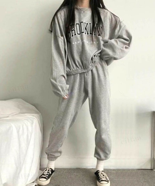 Dalfwin(ダールフィン)の「韓国ファッションBROOKLYNカレッジロゴスウェットセットアップパーカールームウェア(ルームウェア/パジャマ・レディース・グレー/ブラック/カーキ/オートミール/グレー系その他/ピンク/グレー系その他2/ベージュ系その他2/ブラック系2/グレー系2/カーキ系2/ピンク系2/グレー系その他3/ベージュ系その他3/ブラック系3/ベージュ系その他4/カーキ系4/グレー系4/ブラック系4/グレー系3/グレー系その他4/カーキ系3・FREE)」の12枚目の写真