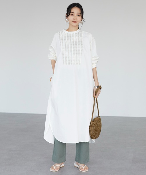 CRAFT STANDARD BOUTIQUE（クラフトスタンダードブティック）の「刺繍シャツワンピース　＊◆（シャツワンピース・レディース・アイボリー/ストライプ・FREE）」の2枚目の写真