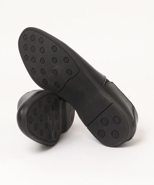 HIDEAWAYS NICOLE（ハイダウェイニコル）の「レザースリッポン（スリッポン・メンズ・ブラック/オフホワイト・26.5cm/25.5cm/27.5cm）」の4枚目の写真