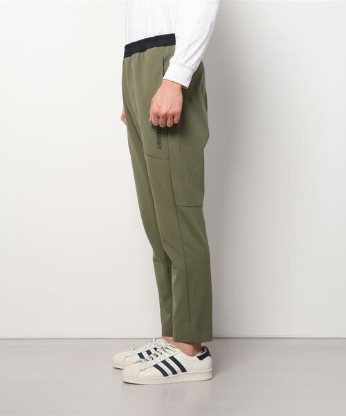 adidas（アディダス）の「テレックス マルチ PRIMEGREEN パンツ