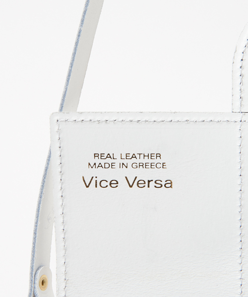 VICE VERSA(バイスバース)の「【VICE VERSA/バイズベルサ】スクエアショルダーバッグ(ショルダーバッグ・レディース・キャメル/ホワイト・フリー)」の10枚目の写真