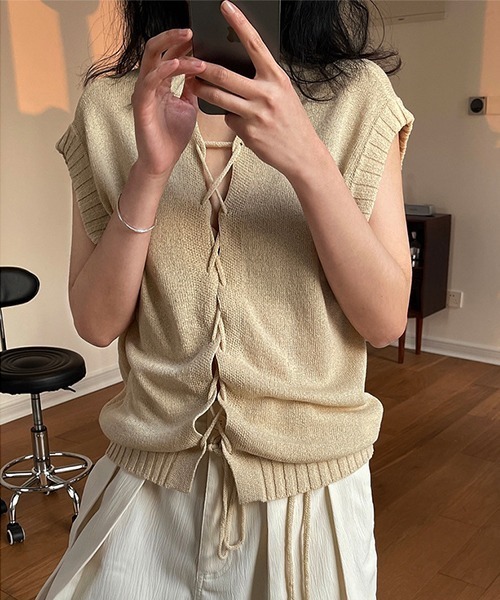 chuclla(チュクラ)の「【chuclla】【2022/SS】Lace up back sleeveless knit chw22s086(ニット/セーター・レディース・ベージュ/ブラック・FREE)」の14枚目の写真