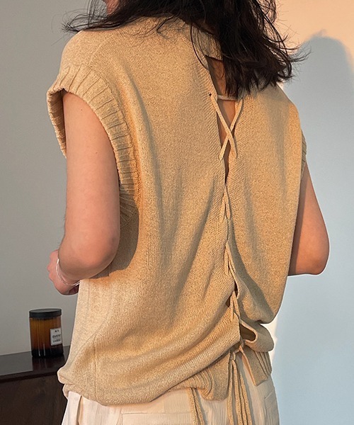 chuclla(チュクラ)の「【chuclla】【2022/SS】Lace up back sleeveless knit chw22s086(ニット/セーター・レディース・ベージュ/ブラック・FREE)」の16枚目の写真